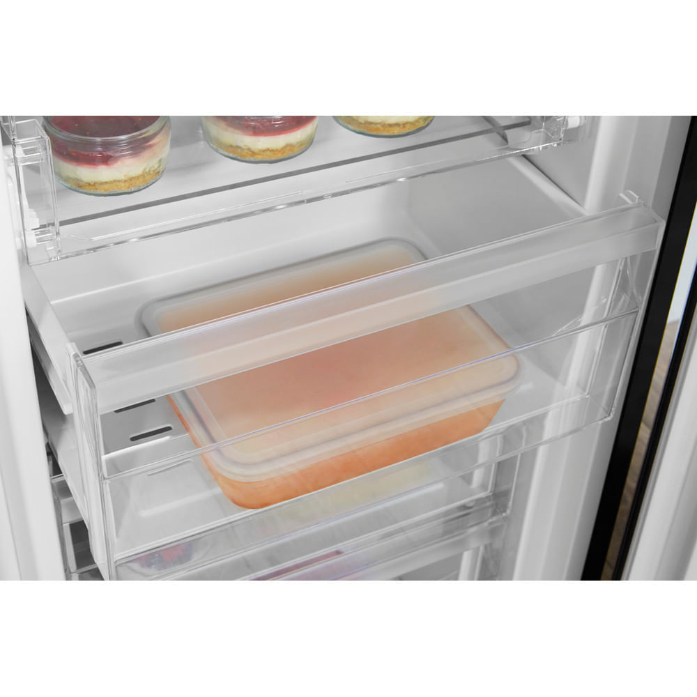 Hotpoint HBNF 55182 B UK – image 6