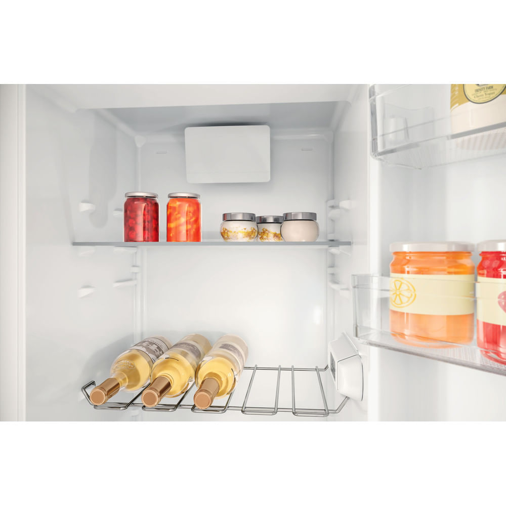 Hotpoint HASD18A011A1 fridge Built-in – image 7