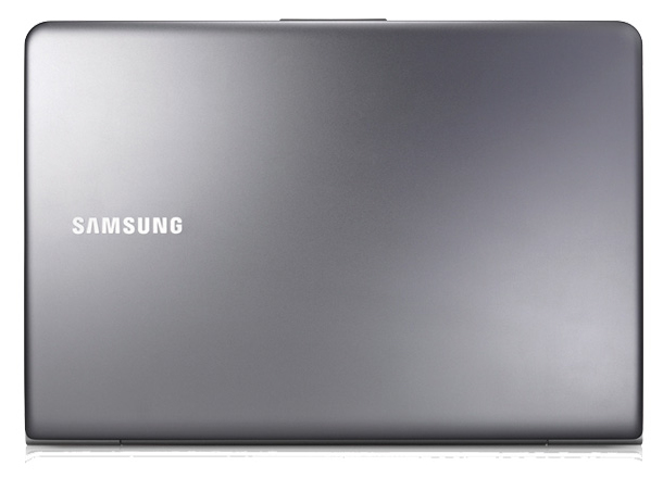 Samsung 5 NP520U4C Intel® Core™ i5 i5-3210M Laptop – image 2