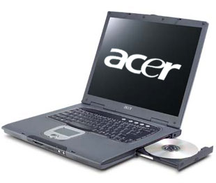 Acer Travelmate 654LCI P4 2.2M 40GB 512MB