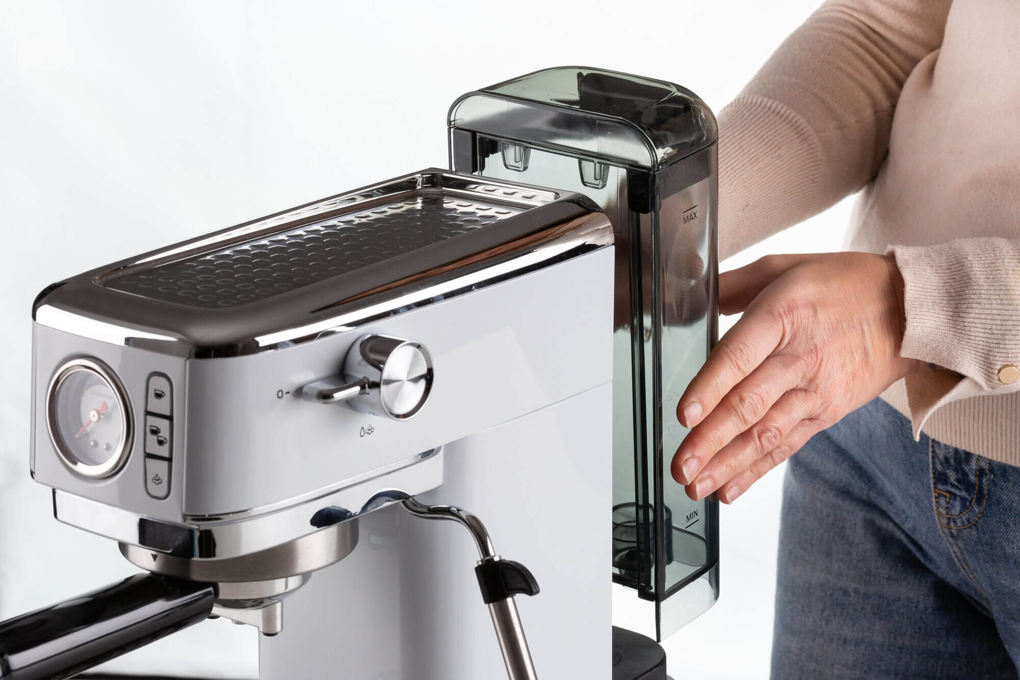 Ariete 1381 Coffee machine with pressure gauge, compatible with ground coffee and ESE pods – image 5