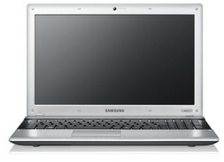Samsung RV NP-RV513E AMD E E-450 Laptop