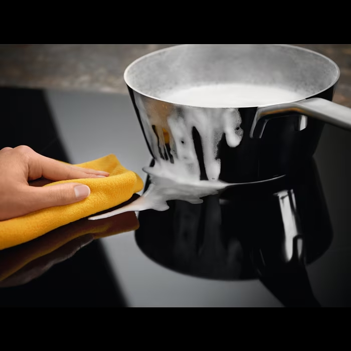 Electrolux CIB60424CK hob Black Built-in – image 6