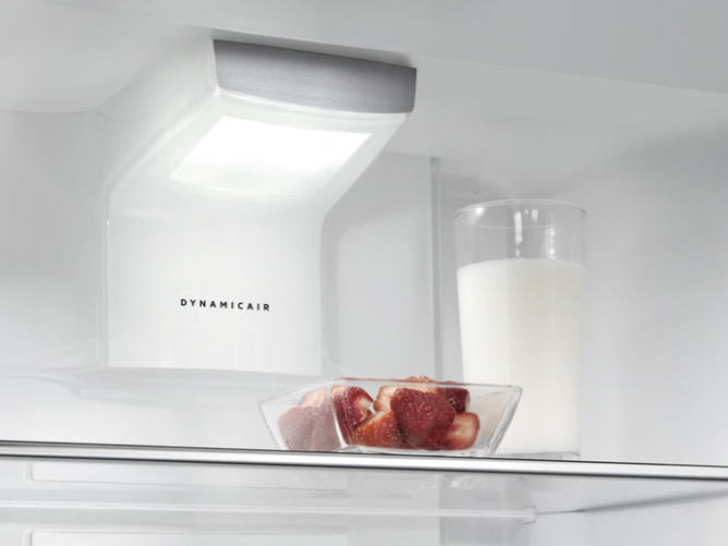 AEG SCE81925TS fridge-freezer Built-in – image 4