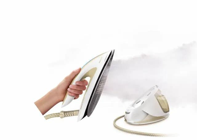 Philips PerfectCare Elite Silence GC9646/60R1 steam ironing station – image 3