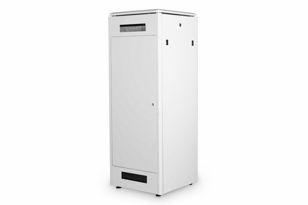 Equip Dynamic Flex 19' Cabinet, 32U – image 4