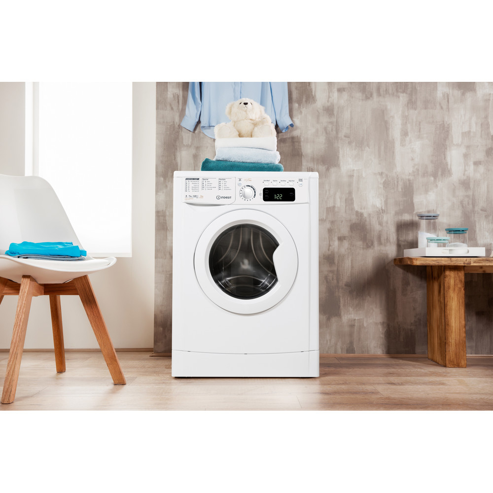 Indesit EWDE 7145 W UK – image 4
