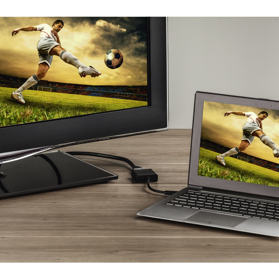 Hama USB-C/DisplayPort USB graphics adapter – image 5