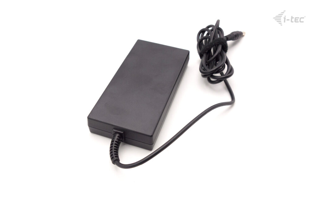 i-tec DC adapter 20V 6.75A 135W (Accessory for Selected Docking Stations) – image 3