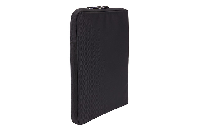 Thule Subterra iPad Air Sleeve – image 3