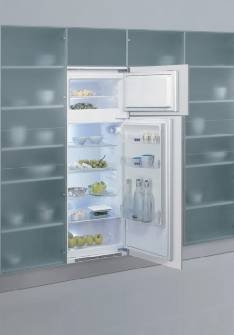 Whirlpool ART378 fridge-freezer Built-in