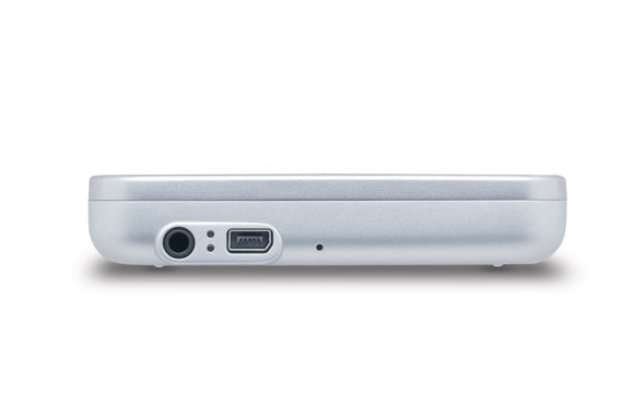 Fujitsu Pocket LOOX N110 South – image 8