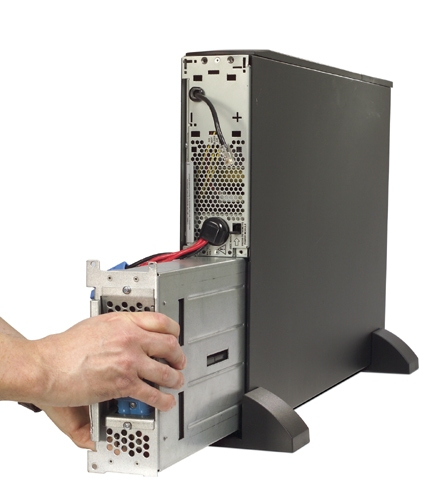 APC Smart-UPS XL Modular 3000VA 120V Rackmount/Tower – image 3