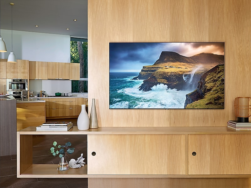 Samsung QN55Q70RAFXZA TV – image 6
