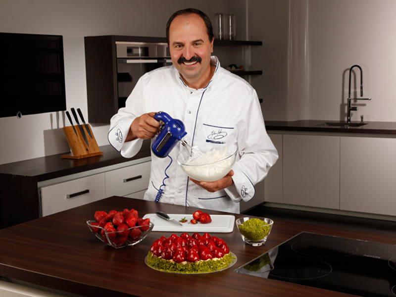 Kenwood HM776 Hand mixer – image 3