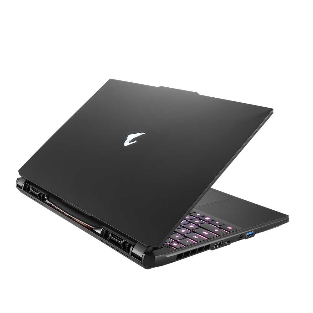 GIGABYTE 15 XE4-73EEB14SH – image 4