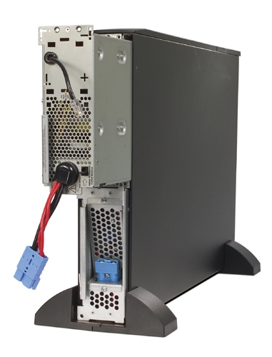 APC Smart-UPS XL Modular 3000VA 120V Rackmount/Tower – image 7