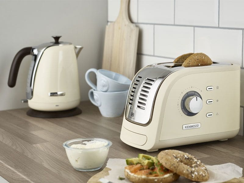 Kenwood ZJM301CR electric kettle – image 4