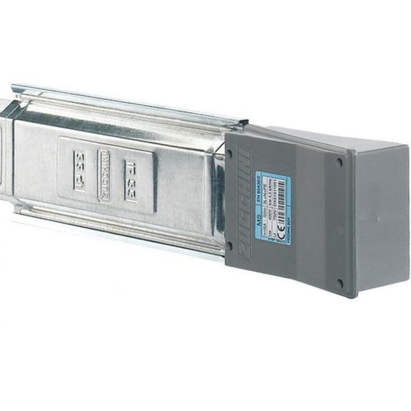 Legrand ZU51521051 power adapter/inverter