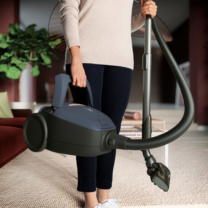 Electrolux PD82-8DB 3.5 L Cylinder vacuum Dry 600 W Dust bag – image 5