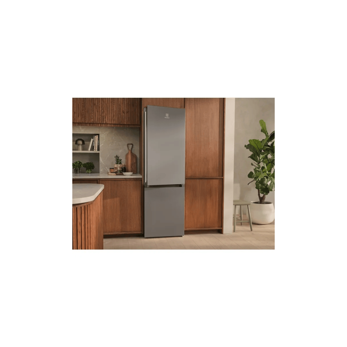 Electrolux LNT6MD32U Freestanding – image 7