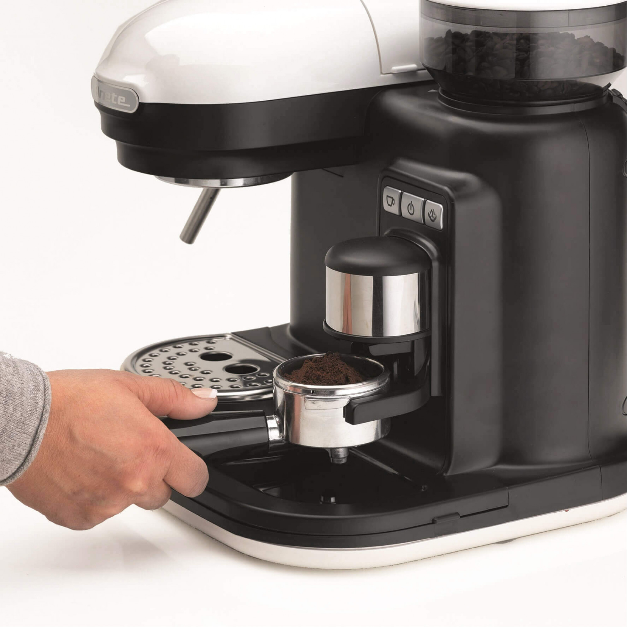 Ariete 1318 Moderna Espresso Machine with Integrated Coffee Grinder, For Coffee Beans and Ground Coffee, Milk Frothing Cappuccino Maker, 1 and 2 Cup Filter, 108 – image 4