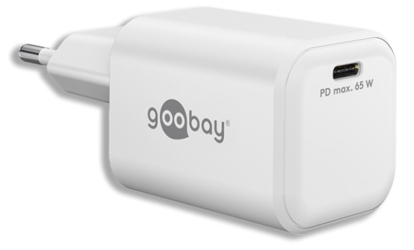 Tolerate USB-C PD GaN FAST CHARGER NANO (65W) POWERED BY GOOBAY WHITE