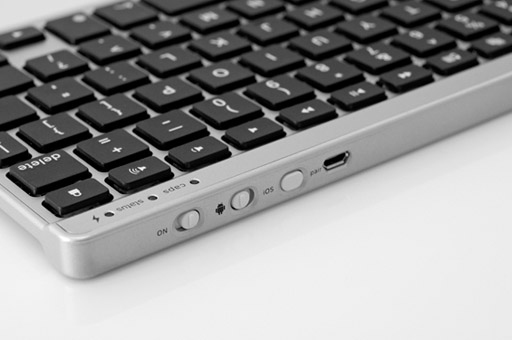 ZAGG Flex QWERTY Bluetooth Silver – image 4