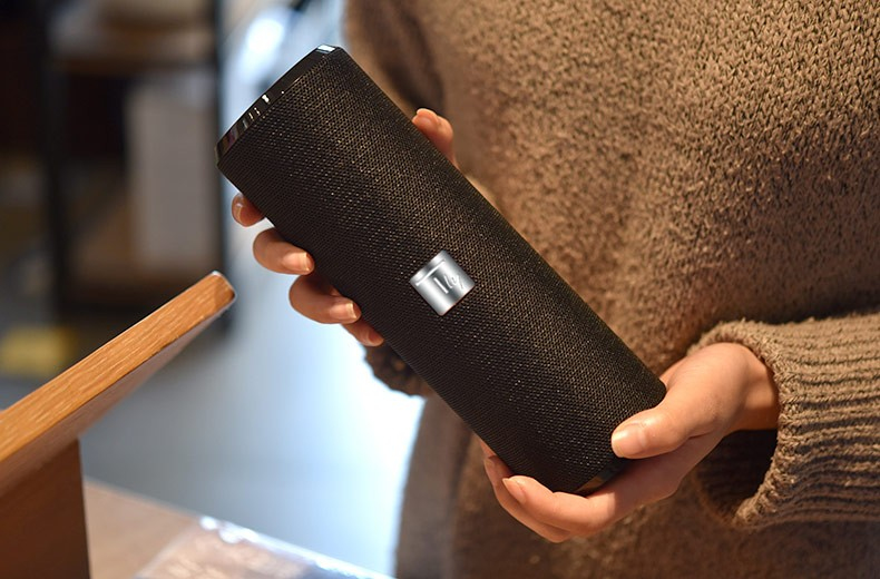 Techly Portable Bluetooth Tube Speaker with FM Radio MicroSD Reader USB – image 8