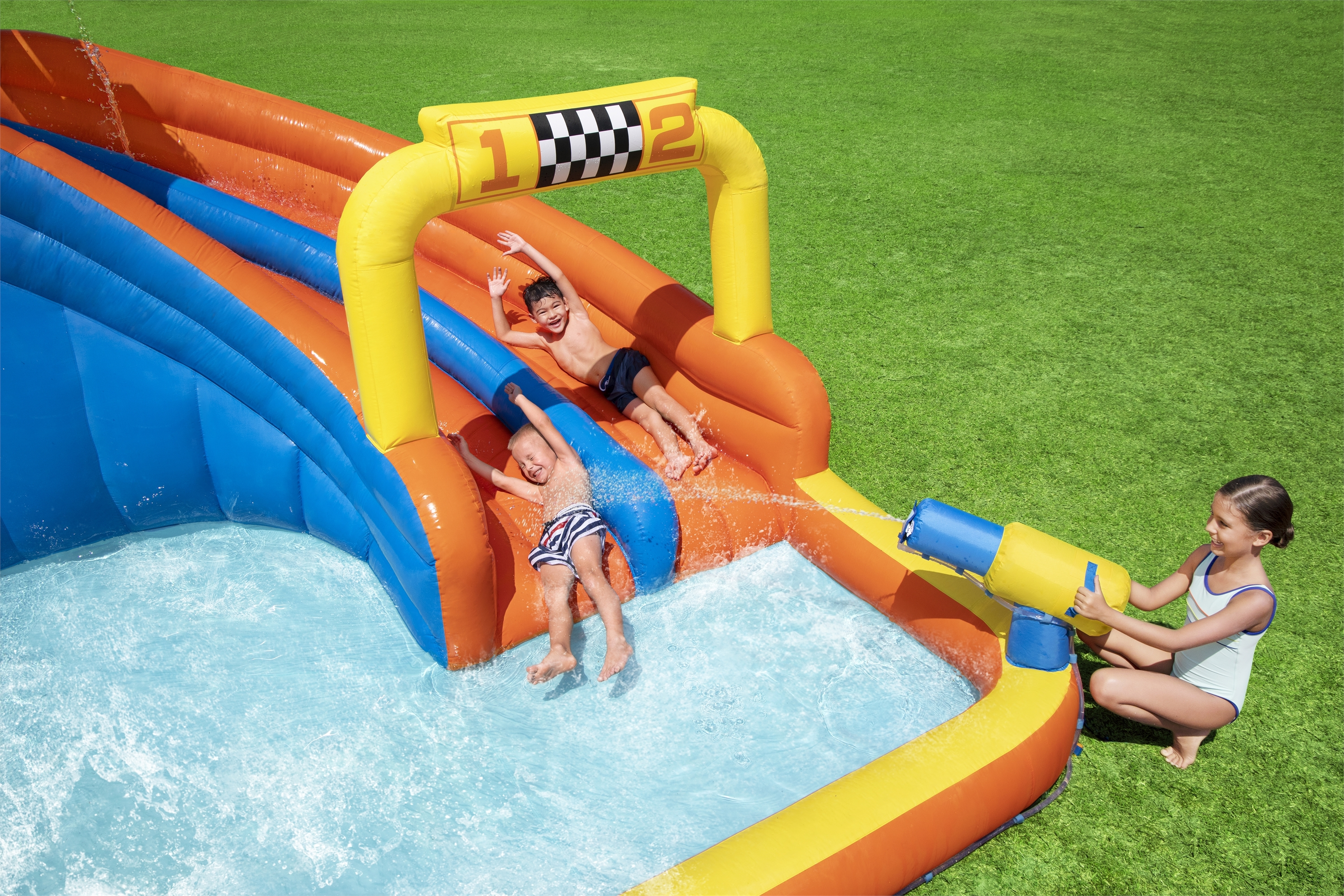 صورة مركز اللعب المائي القابل للنفخ H2OGO!® Super Speedway™ 2.65 متر