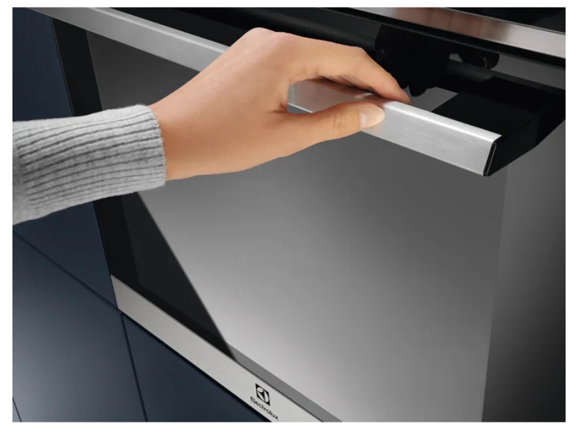 Electrolux EOB9S31WX oven – image 2