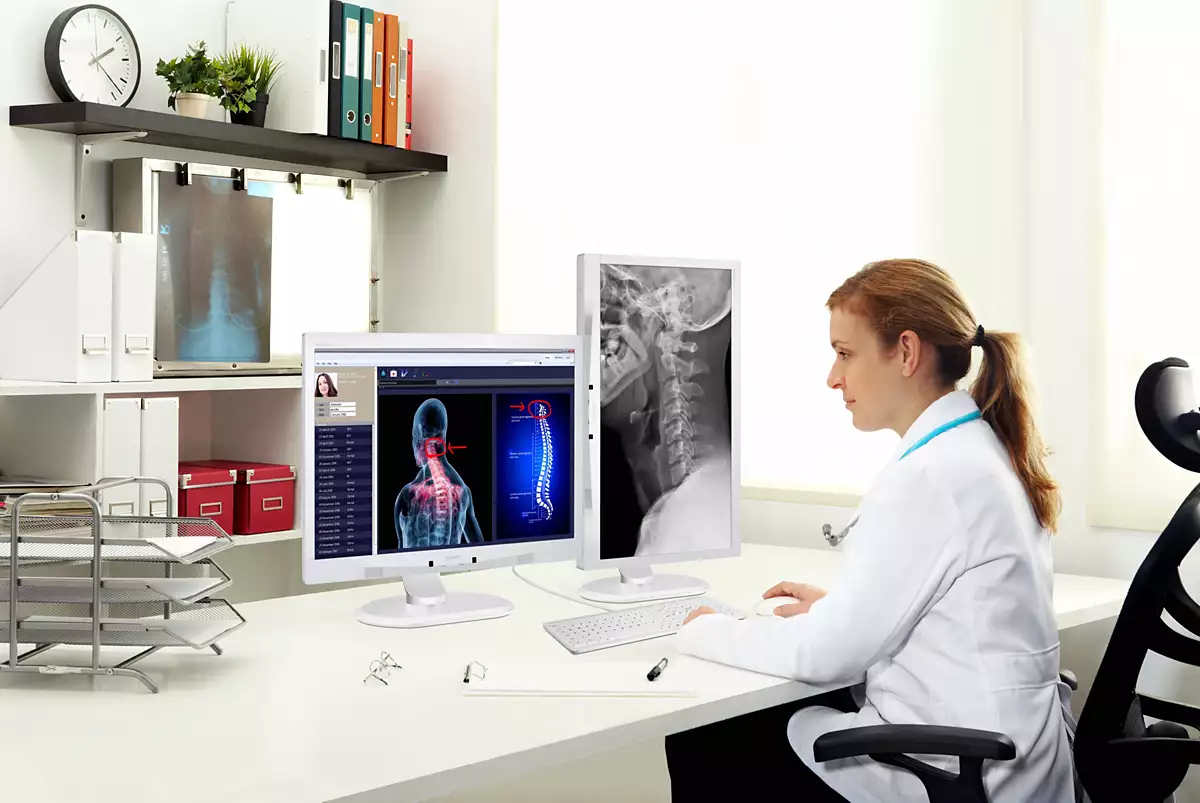 Philips Brilliance C240P4QPYEW/11 computer monitor – image 4
