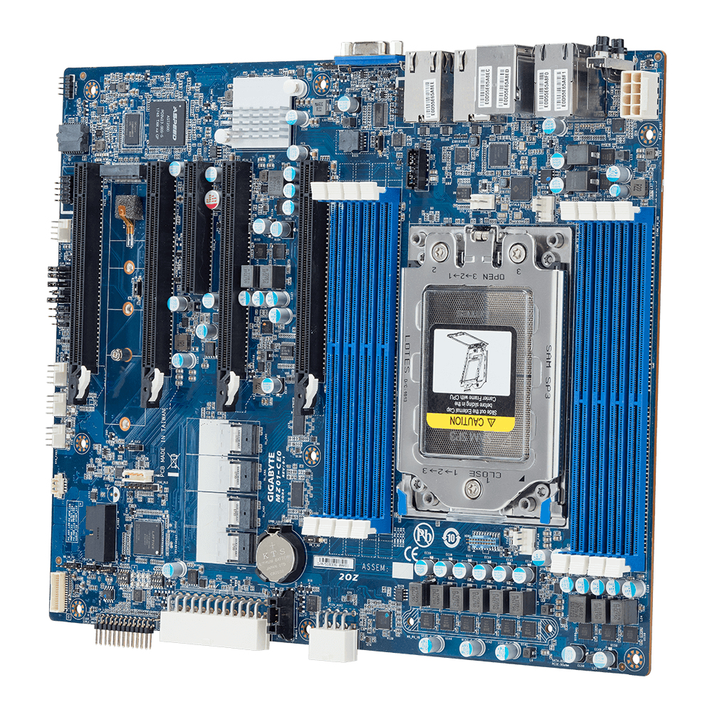 GIGABYTE MZ01-CE0 Socket SP3 ATX – image 1