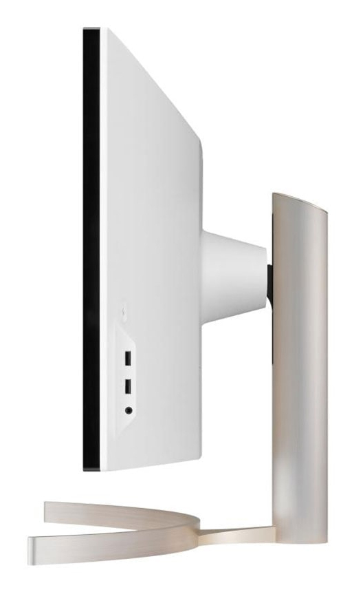 LG UltraWide computer monitor – image 4