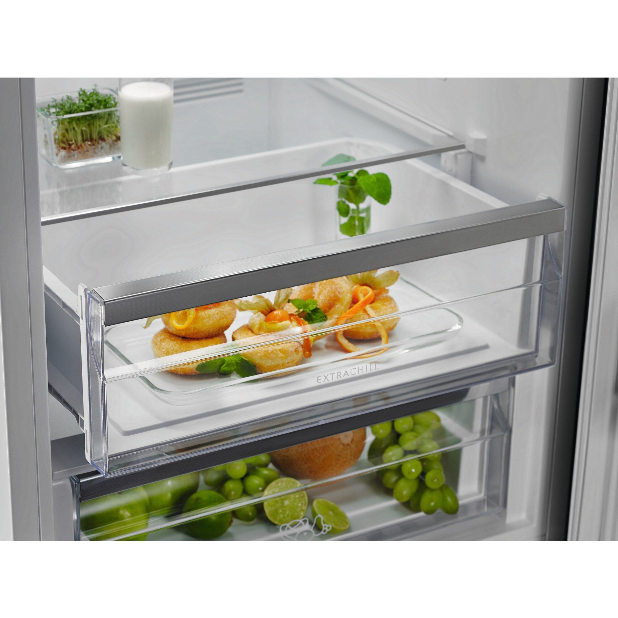 Electrolux LNT7MD32X2 Freestanding – image 5
