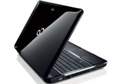 Fujitsu LIFEBOOK AH532MPAB Intel® Core™ i3 i3-2370M – image 2