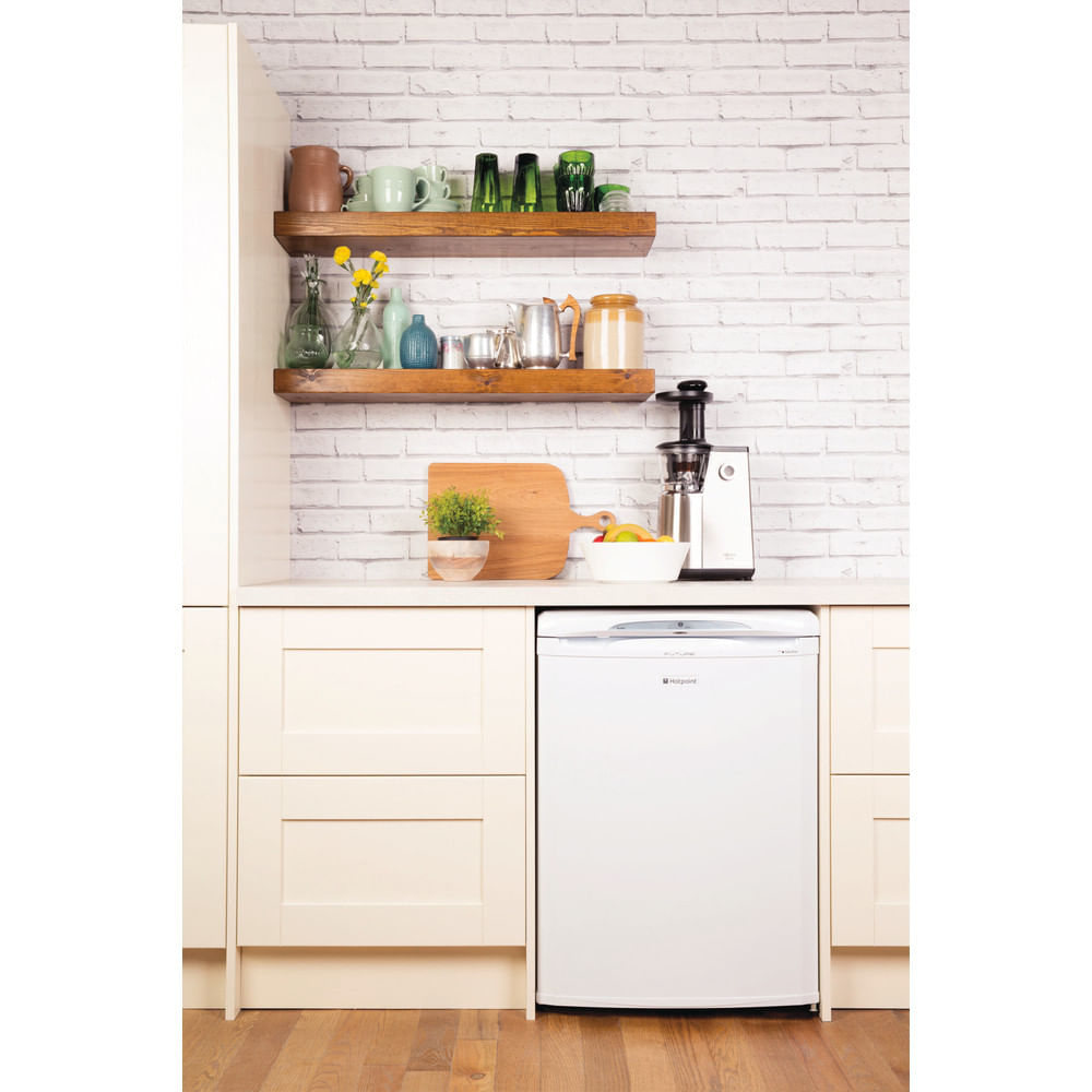Hotpoint RLA36P.1 fridge Freestanding – image 4