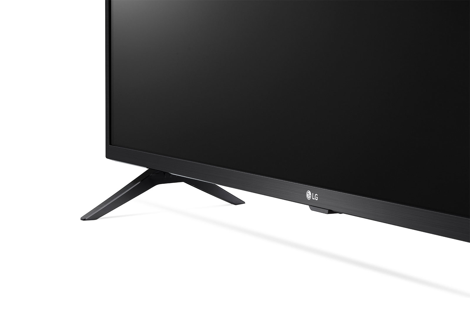 LG 65UM7340PVA TV – image 5
