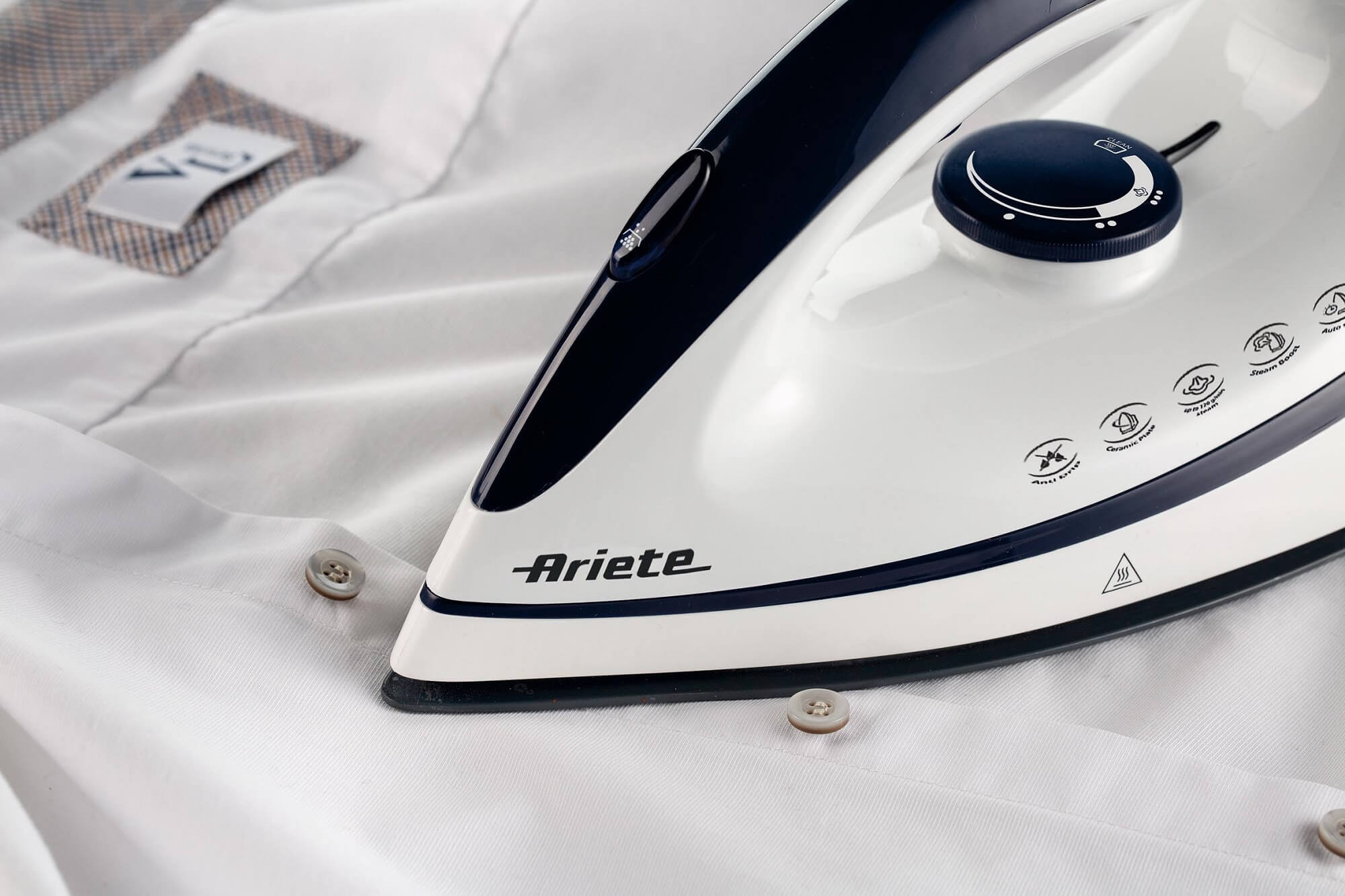 Ariete 5571 Steam Power Easy - Instant steam iron - ceramic plate – image 5