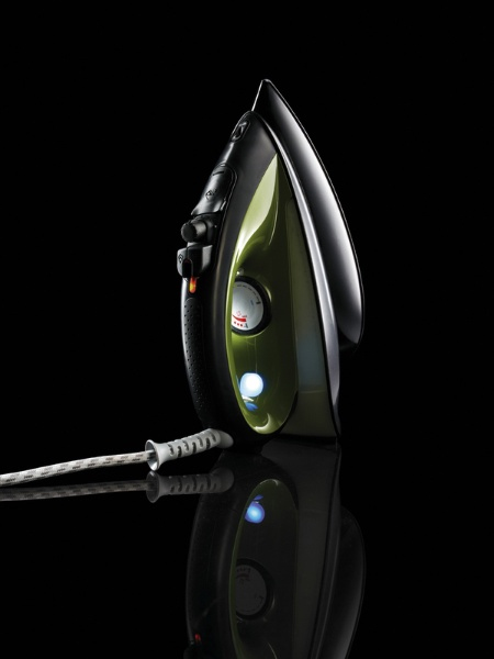 Gorenje SIE2400T iron Dry & Steam iron Titanium soleplate – image 4