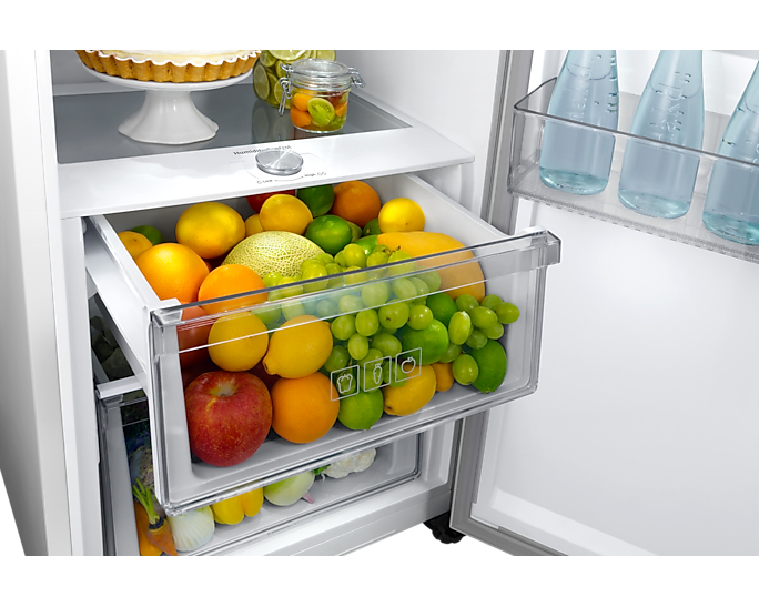 Samsung RR39C7EC5WW fridge Freestanding – image 6