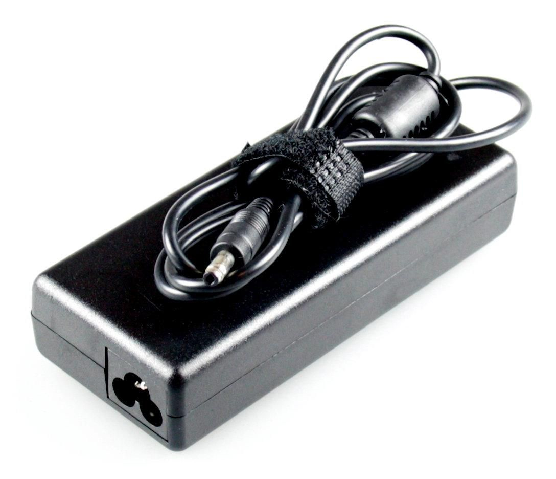 CoreParts MBA1035 power adapter/inverter Indoor