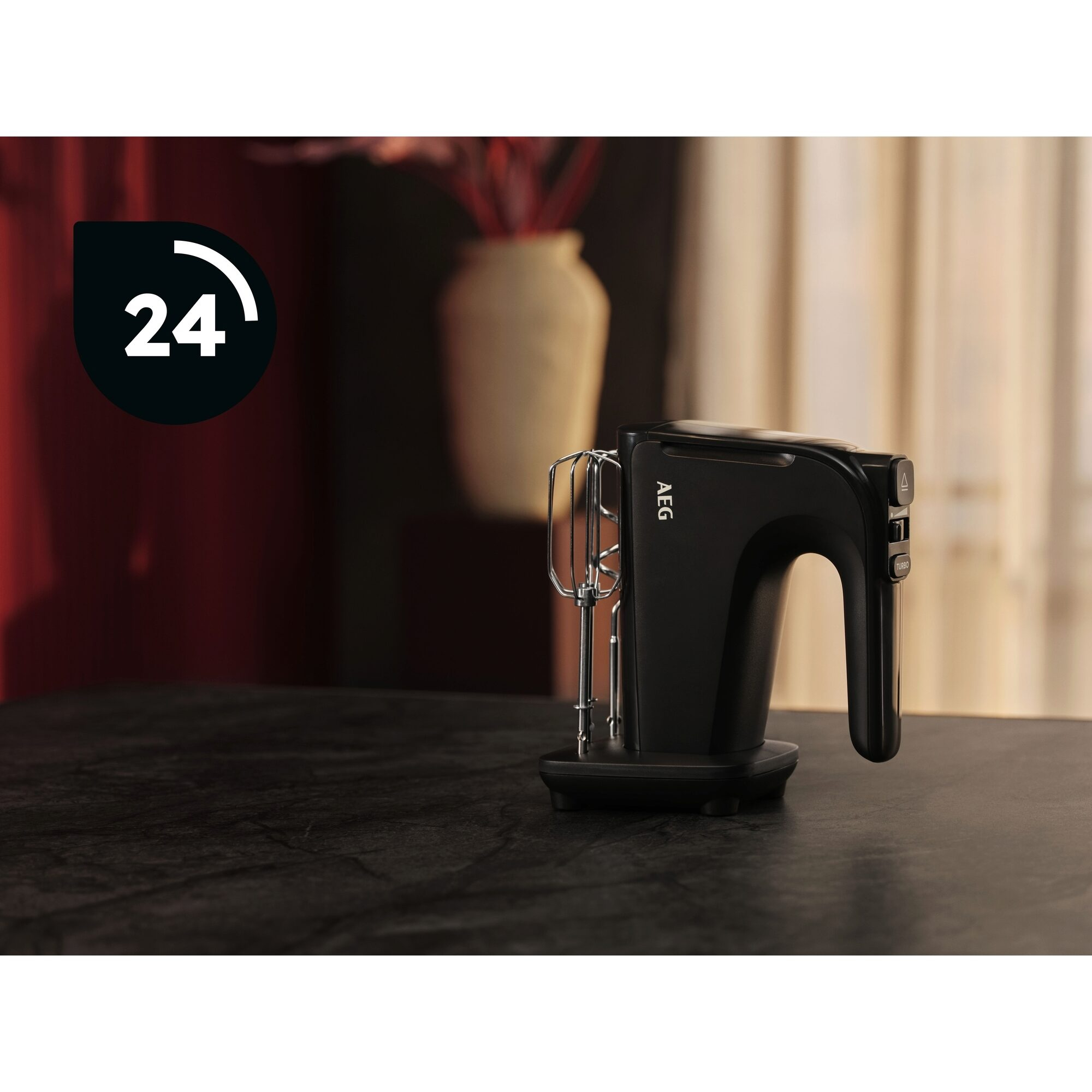 AEG AHM4B Hand mixer – image 6