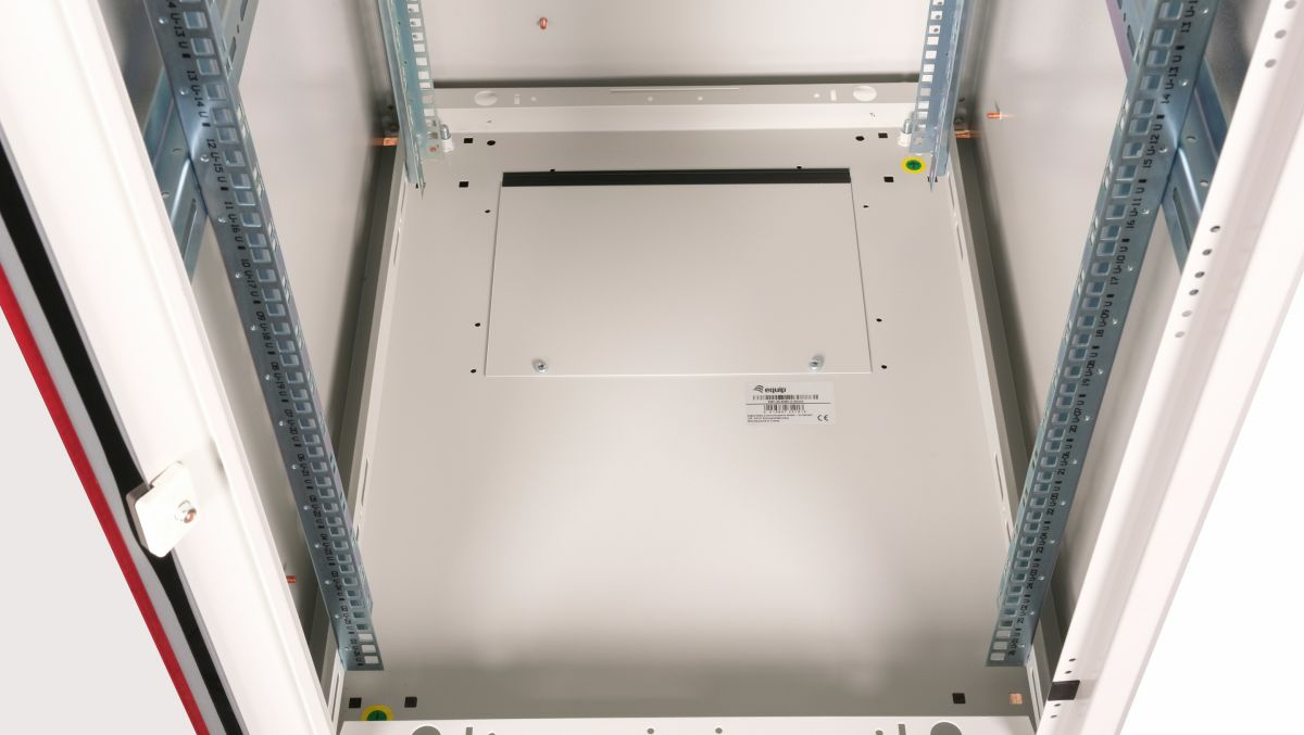 Equip Basic Flex 19' Cabinet, 26U – image 5