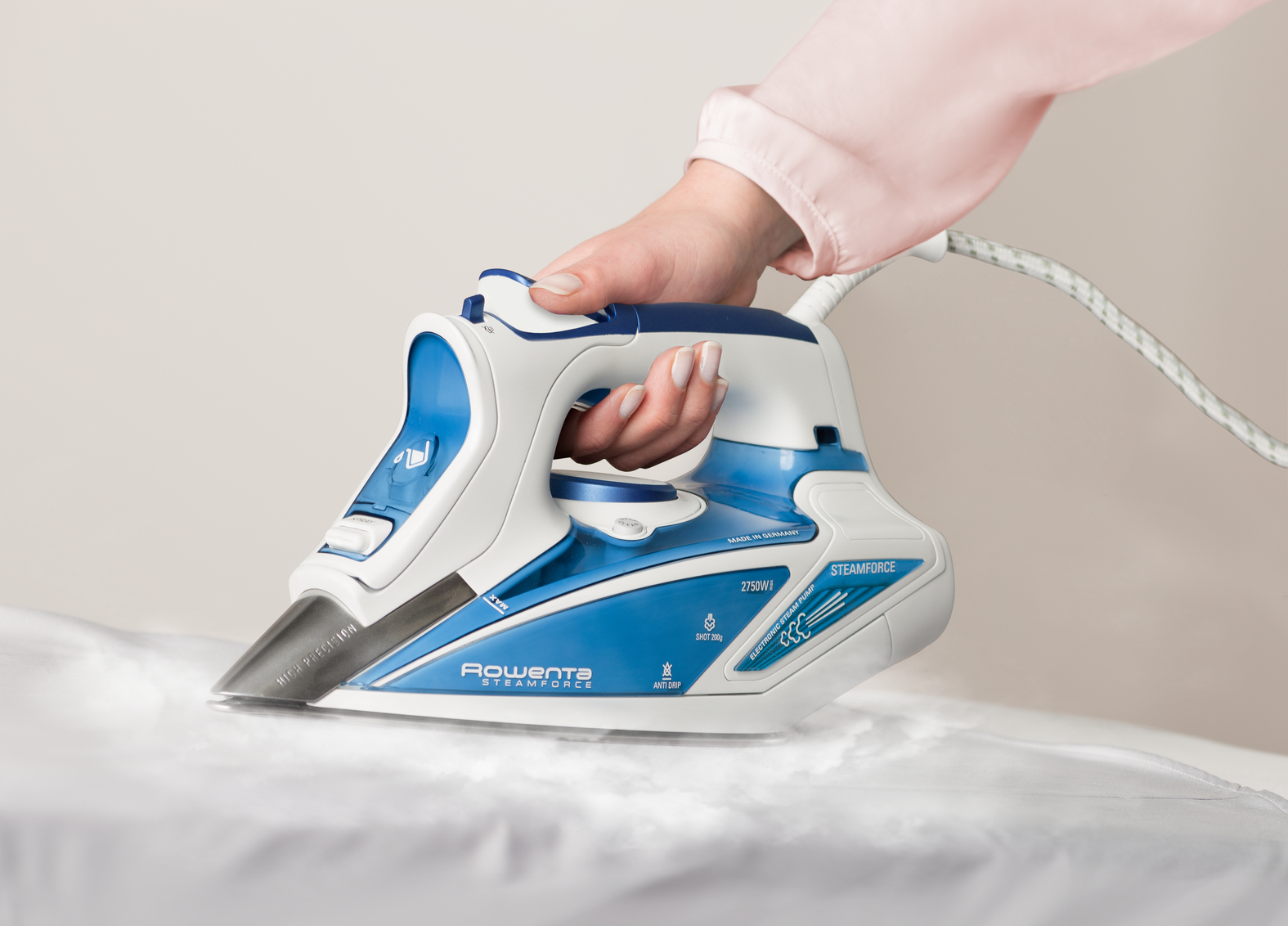 Rowenta DW9220 Dry & Steam iron Microsteam 400 Laser soleplate – image 8