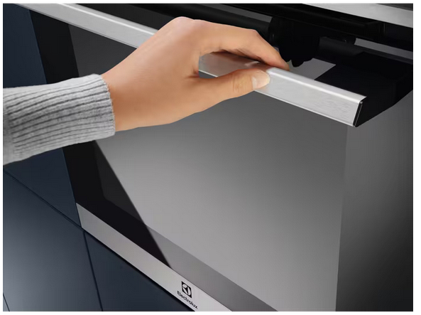 Electrolux EOE6P57X 72 L 3490 W Stainless steel – image 2