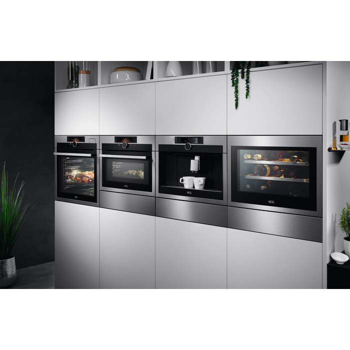 AEG KWE884520M Thermoelectric wine cooler Built-in Stainless steel 18 bottle(s) – image 3