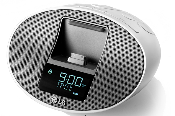 LG PA36 docking speaker 2.0 channels – image 3