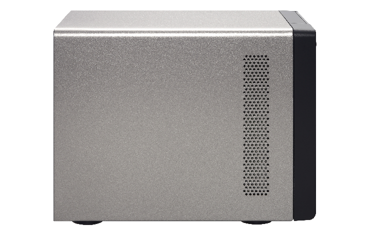QNAP TS-653 Pro – image 8
