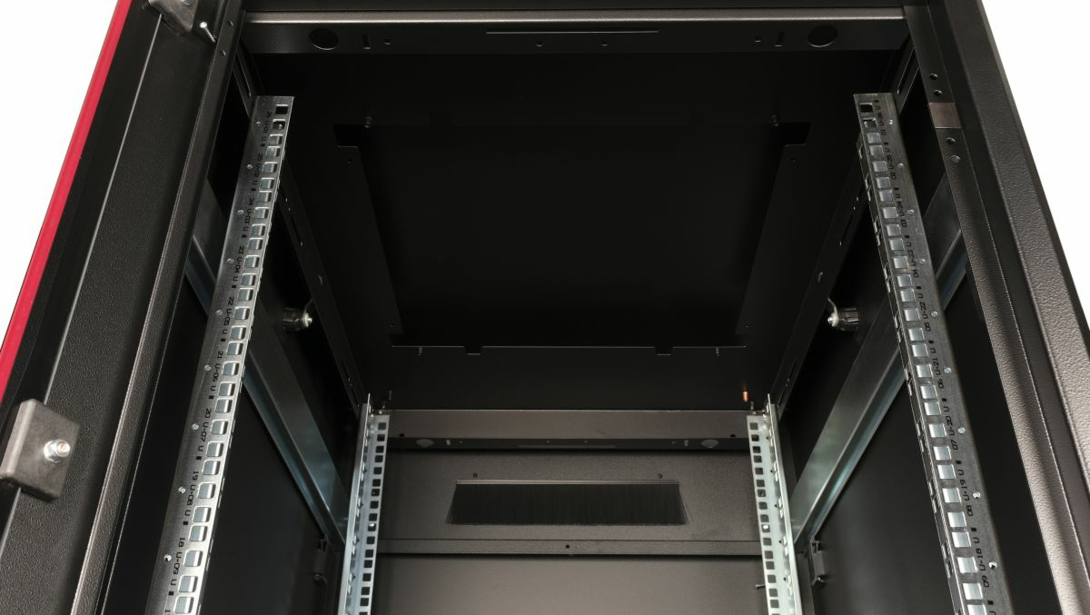 Equip Dynamic Flex 19' Cabinet, 26U – image 4